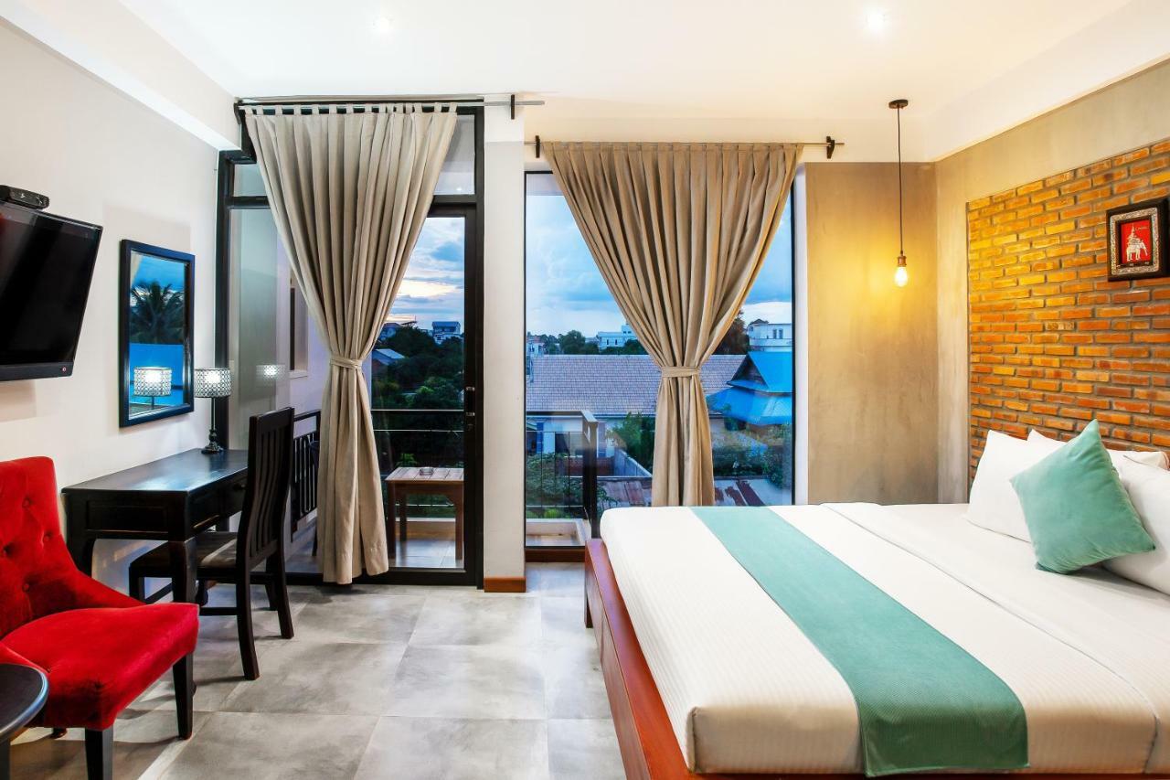 เซ็นทรัล บล็องช์ เรสซิเดนซ์ โรงแรม 4*